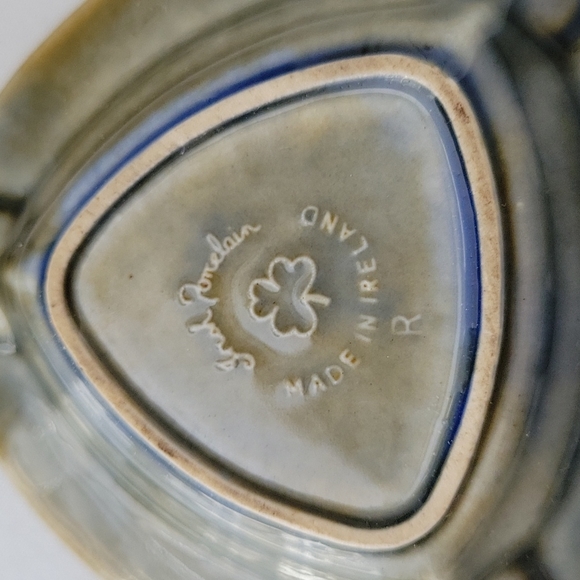 Vintage Wade Irish Porcelain Ireland Souvenir Ashtray - Picture 5 of 5